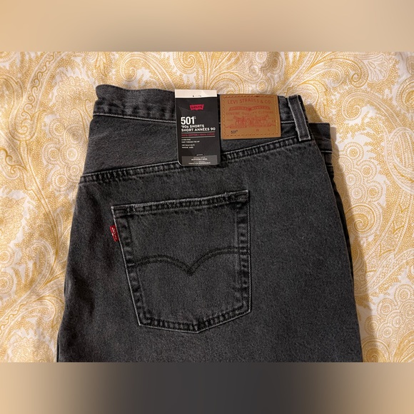 NWT Levi’s 22W 90s Short - Picture 6 of 9